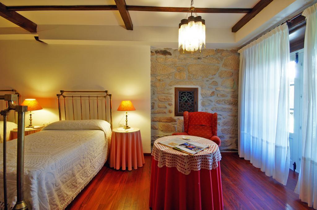 Casa Grande De Trives Bed & Breakfast Puebla de Trives Ruang foto
